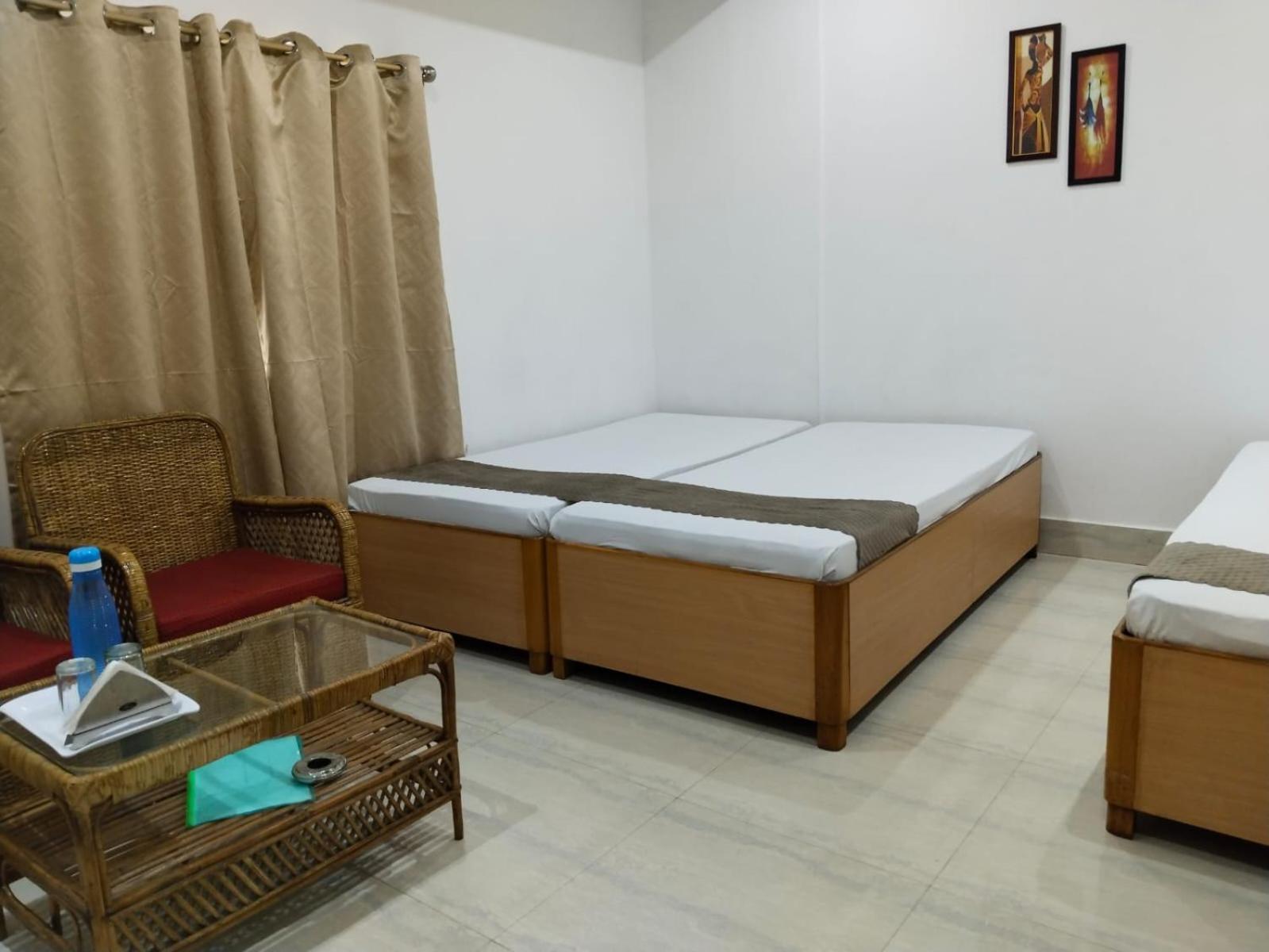 The Executive Inn غاواهاتي المظهر الخارجي الصورة